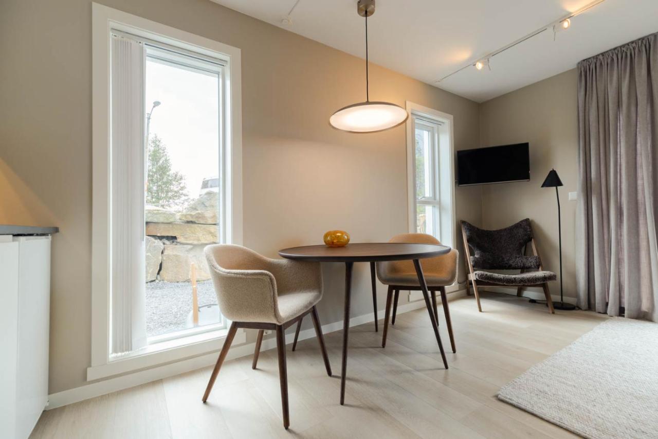 May'S Apartments By May'S Reine Bagian luar foto