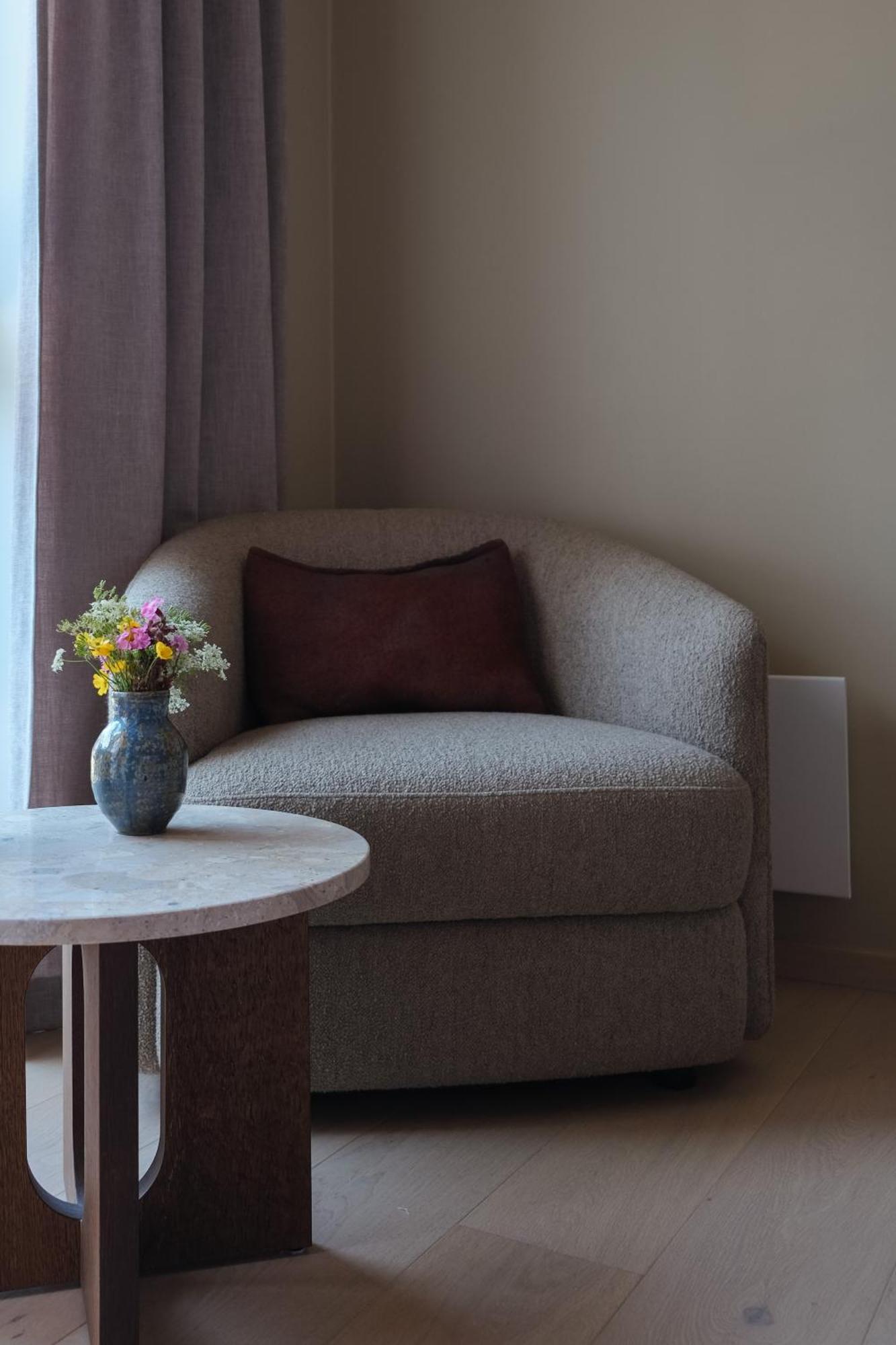 May'S Apartments By May'S Reine Bagian luar foto